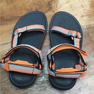 New, Never Worn Teva Youth Hurricane TXL2 Sandals